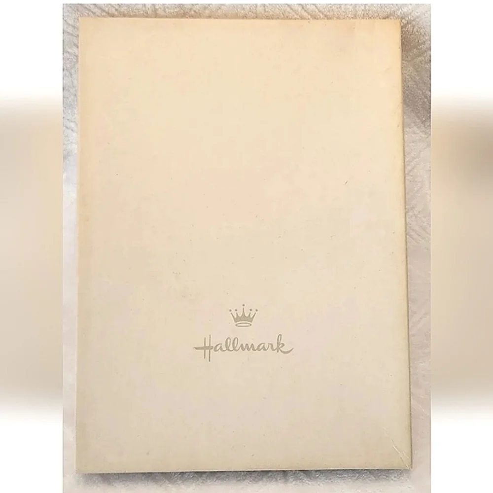 Vintage Hallmark Stationery Letter Set in box W/‎ Envelopes.